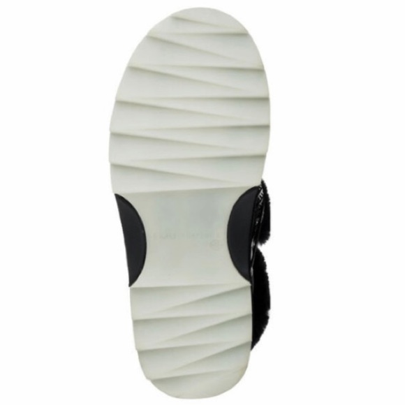 EMU Australia Blurred
Black / Australian sheepskin / Women's Boots / New in Box. - Picture 8 of 16